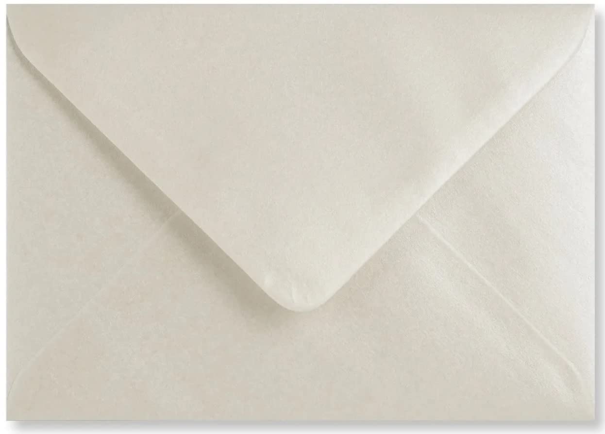 5" x 7" / 133mm x 184mm Coloured Envelopes Great for Greeting Cards, Wedding Invitations, Crafts, Business/Office - Pack of 25 Envelopes (Pearl Ivory)