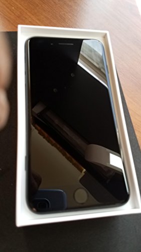 Apple iPhone 7 Plus Unlocked Phone 128 GB - US Version (Black)