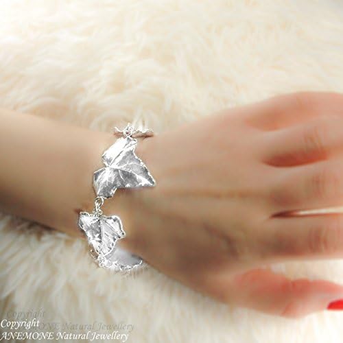 Fantastic Handmade Dégradé bracelet, with Single Centered Ivy Leaves