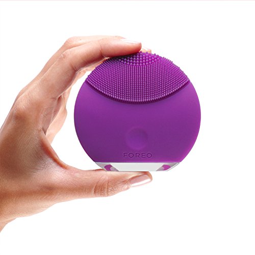 FOREO LUNA mini Silicone Face Brush with Facial Cleansing for All Skin Types