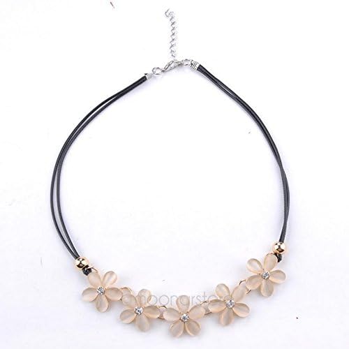 Fashion Jewelry Flower Style Opals &amp;Amp; Rhinestones Clavicle Chain Short Women Fashion Jewel Necklace Pendant