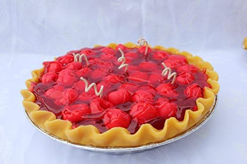 5" round Pie Gel Candle with 3 Wicks - Looks and Smells like the real thing. Super cute décor for the holiday and a great gift!