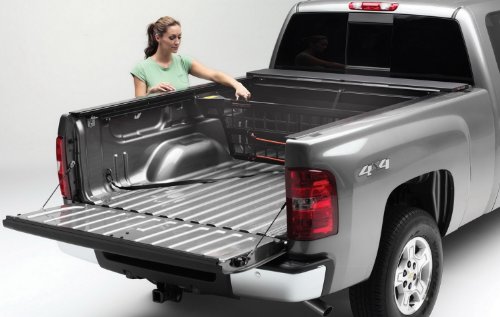 Roll-N-Lock CM207 Cargo Manager Rolling Truck Bed Divider for 2007-2013 Silverado & Sierra | Fits 6.6' Bed