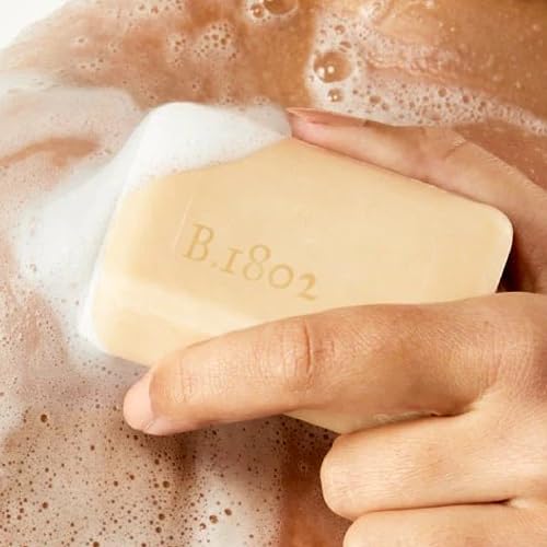 BEEKMAN 1802 GOAT MILK BODY SOAP BAR, FIG LEAF – SCENTED – 9 OZ – NOURISHES, MOISTURIZES & HYDRATES – 100% VEGETABLE SOAP WITH LACTIC ACID – GOOD FOR SENSITIVE SKIN – CRUELTY FREE