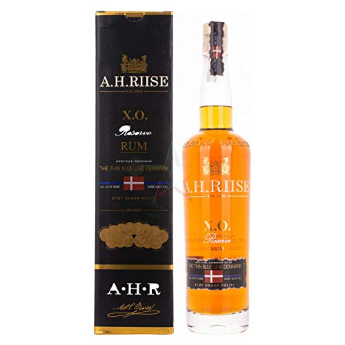 A.H. Riise X.O. Reserve Rum THE THIN BLUE LINE DENMARK 40,00% 0,70 Liter