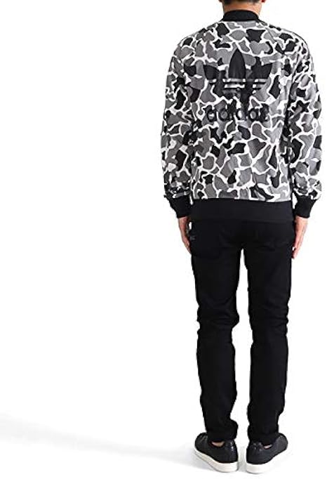 アディダスオリジナルス カモフラ 迷彩 トラックトップ Dn8035 Dn8036 ジャージ メンズ コート ジャケット 通販 Amazon