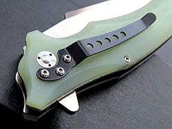 Eafengrow Snake Head G10 Folding Camping Knives Use