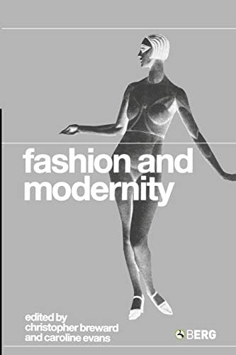 Four Hundred Years of Fashion: Ginsburg, Madeleine; Hart, Avril