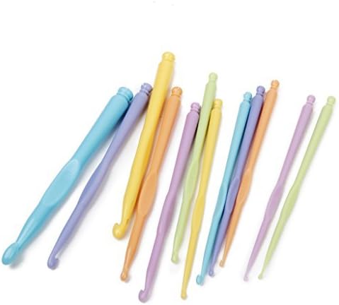 Set of 12pcs Plastic Crochet Hooks 2-10mm Random Colors
