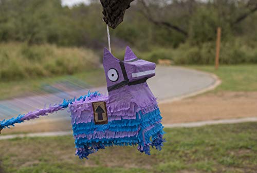 4 Festive+Loot+Llama+Pinata+decorations