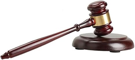 Amazon Co Jp Lulaa 競売ハンマー 裁判の小槌 木材製 高級感 手作り 裁判員 裁判長 裁判官 競売人 コスプレ小物 小槌置き台付き ホーム キッチン