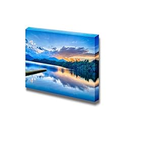 Beautiful Scenery Landscape Sunset at Lake Santeetlah in...