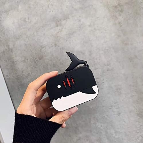Amazon いいものプラス Airpods Pro ケース かわいい 韓国 ブランド キャラクター スヌーピー おしゃれ 人気 カバー 充電 ディズニー ナイキ カラビナ 防水 防塵 シリコン 盗難防止 マーベル おもしろ ユニーク Airpods Pro用 黒サメ いいものプラス イヤホン