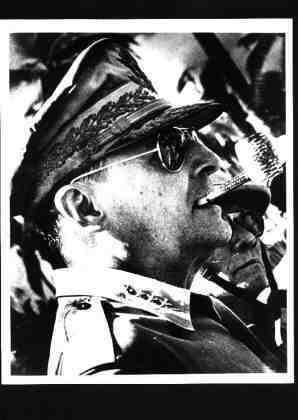 Photo of General MacArthur Corn Cobb Pipe