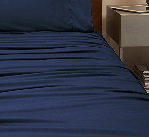 SHEEX - PERFORMANCE Sheet Set with 2 Pillowcases, Ultra-Soft Fabric Transfers Body Heat and Breathes Better than Traditional Cotton, Navy (Queen)
