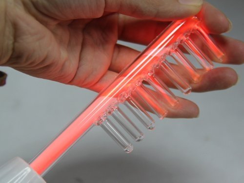 treatment qatar skin in High Frequency Light Machine D'arsonval FORTECH with Wand