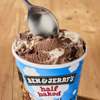 Ben & Jerry's - Vermont's Finest Ice Cream, Non-GMO - Fairtrade - Cage-Free Eggs - Caring Dairy - Responsibly Sourced Packaging, Half Baked, Pint (16 Count)