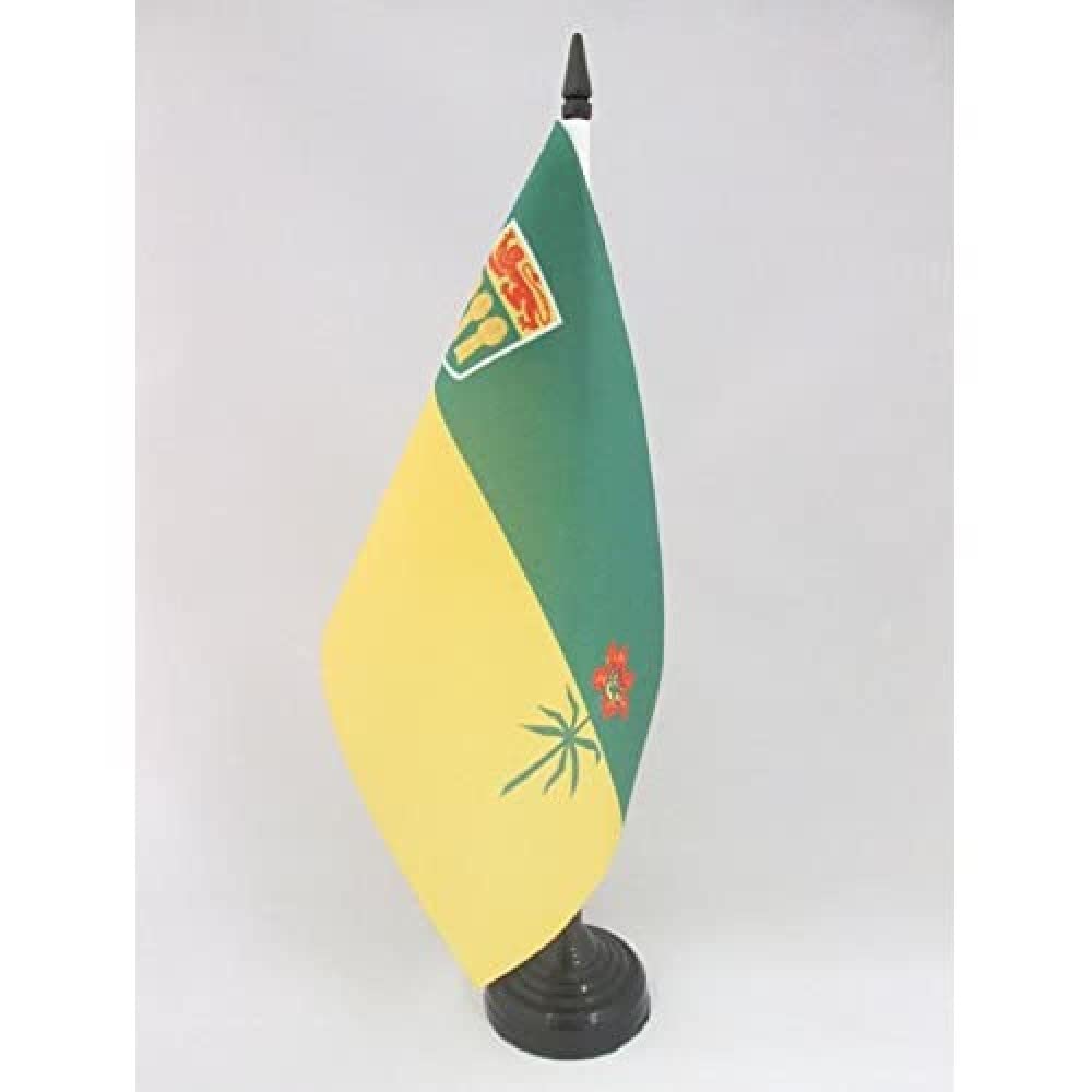 AZ FLAG Saskatchewan Table Flag 5'' x 8'' - Canadian region of Saskatchewan Office Decoration 100% Polyester 21 x 14 cm - Mini Desk Flag with Pole and Black Plastic Base