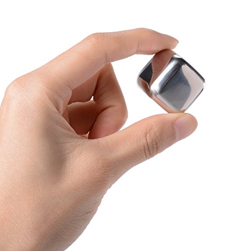Xcellent Global 6 Pack Stainless Steel Shell Whiskey Chilling Reusable Ice Cubes for Whiskey Wine, Chilling Your Drink without Diluting - Perfect as New Years, Christmas, Valentine's Day, Wedding, Father's Day, Birthday Gift M-HG067
