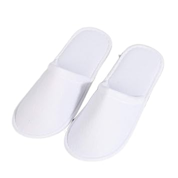 Amazon Com Yunyun 10 Pairs Of Disposable Slippers Cotton Fluffy