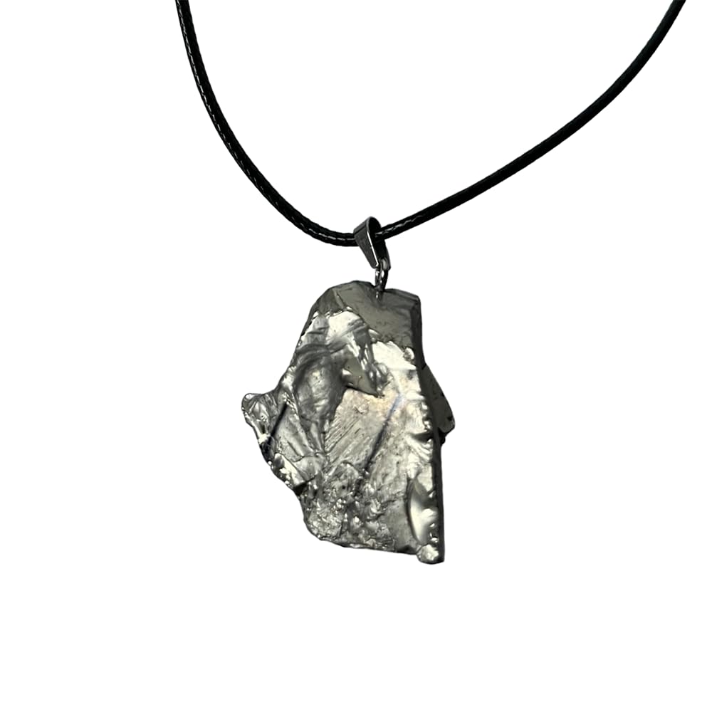 VIE Electroplated Quartz Pendant (Silver)