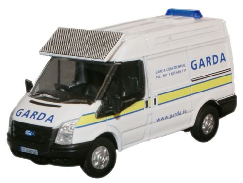 Oxford Diecast 1:76 Garda Ford Transit SWB Med. Collectable model 76FT007