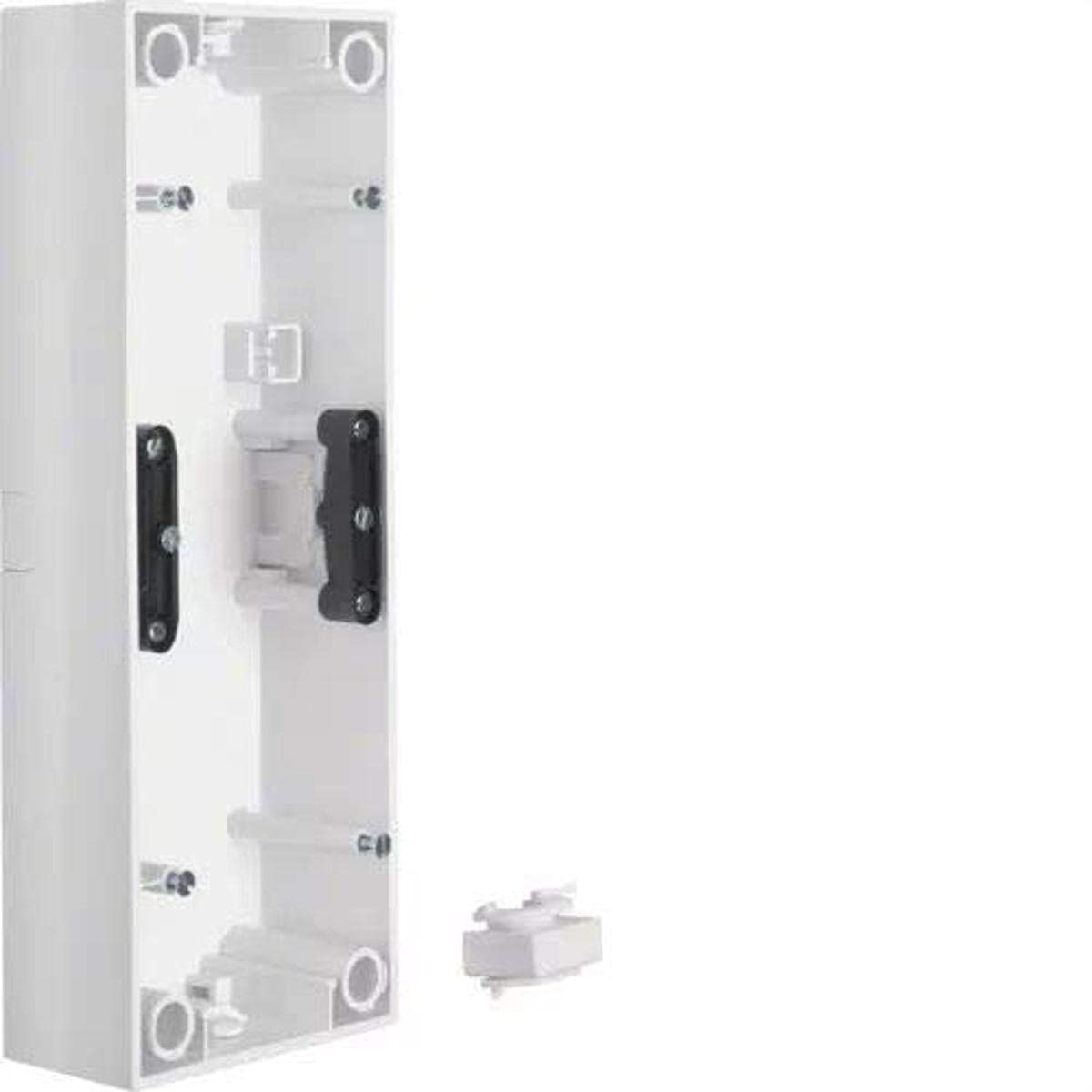 Hager S1 – Socket 3 Elements White Polar Shine