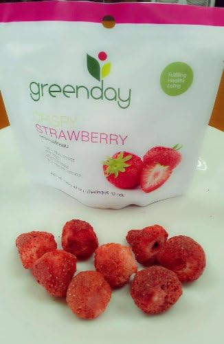 Greenday Crispy Strawberry, 100% Natural, Fruit Snack, High Fiber, Fat Free 12g.