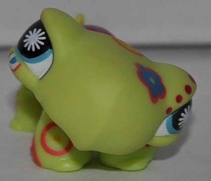 Retired Littlest Pet Shop LPS Collectible Replacement Single Figure