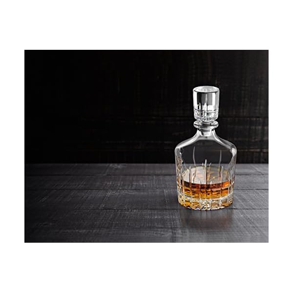 Spiegelau Whisky Dekanter, 750 ml, Perfect Serve, 4500158, Whisky Karaffe aus Kristallglas, Whisky Flasche spülmaschinenfest – Bild 3