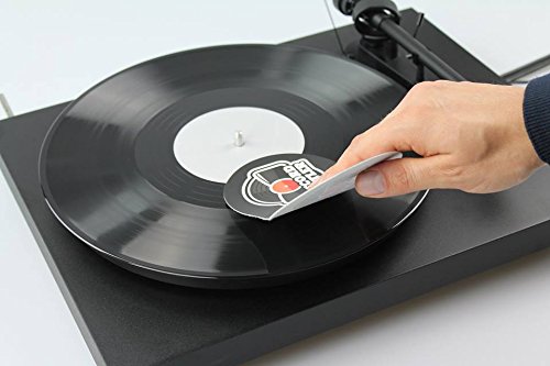 The Record Butler 2-Pack Anti Static Record Cleaner & Handler. Soft Fleece Cradles Your Records Eliminating Dirty Fingers from Touching The Vinyl. - Thumbnail 3