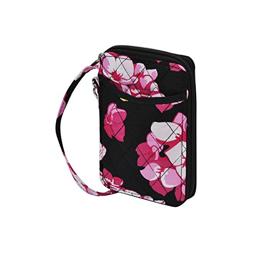 Hydrangea Flower NGIL Quilted Wristlet Wallet