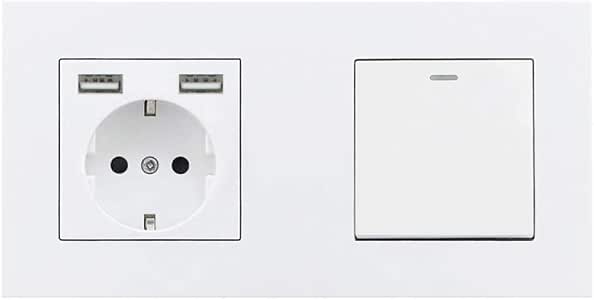 Enchufe Y Llave De Luz Juntos