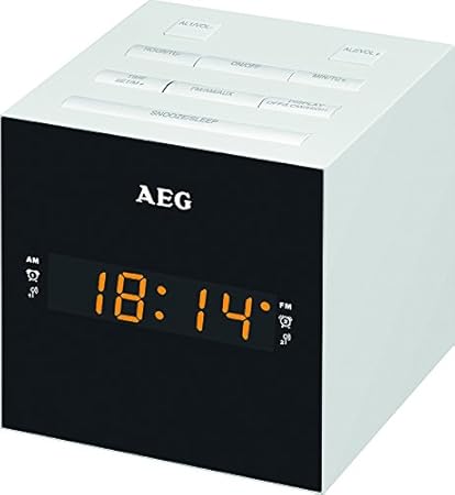 AEG MRC 4150 Uhrenradio mit USB-Anschluss weiß