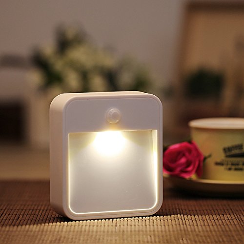 Blackt Electrotech Battery Powered Motion Sensing LED Night Light with Auto/OFF/ON mode (White)