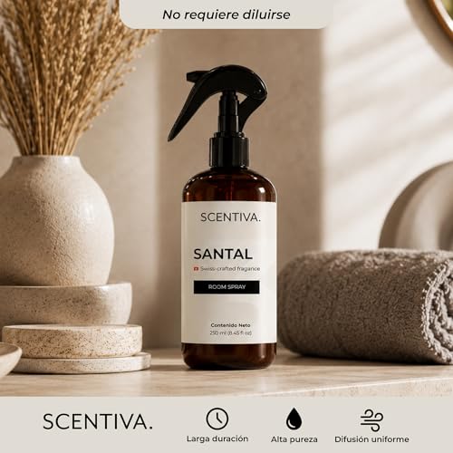 SCENTIVA Room Spray Santal 250 ml | Aromatizante Premium para Hogar y Telas | Fragancia Suiza Amaderada con Almizcle y Ámbar | Spray Ambiental para Sala, Recámara, Baño y Oficina (Santal)