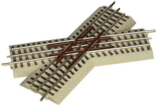 Lionel FasTrack 45 degree Crossover Train