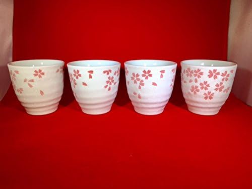 4 piece of Japanese Tea Cup with Sakura (Cherry Blossoms) Made in Japan.