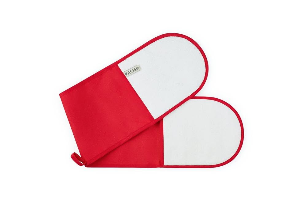 Le Creuset 4-Layered Textile Double Oven Gloves, Stain Resistant, Red, 95001000600000