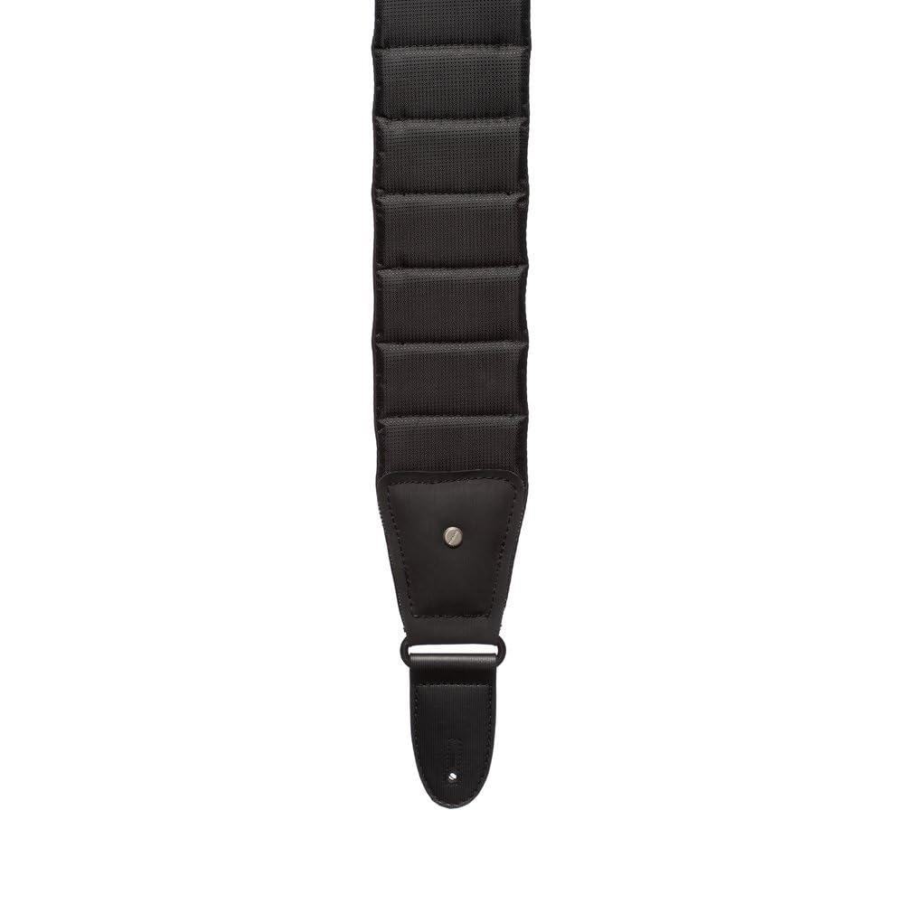 Mono M80 Betty Sharkskin Jet Black Short