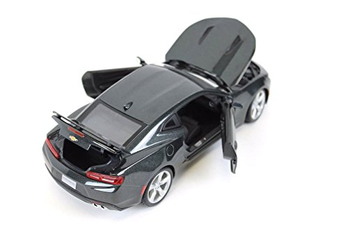 Maisto Special Edition 2016 Chevrolet Camaro SS 1/18 Scale Diecast Vehicle Gray