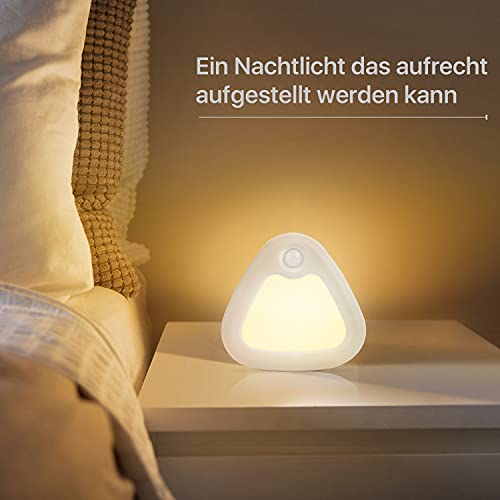 SOLIDEE LED Nachtlicht mit Bewegungsmelder & Dämmerungssensor 3200k (Warmweiß) Triangle Schrankbeleuchtung Lampe für Kinderzimmer Schlafzimmer Gang Toilette (2 Stück)