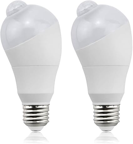 Amazon E26 Led 人感センサー 付き 室内センサーライト 赤外線人感センサー付き 斜め 360度回転 検知角度調節 常夜灯 防犯夜灯 持続時間40秒 5w 450lm 50w白熱電球相当 電球色 2800k 省エネ 放射なし 2個入り Luxvista シーリングライト