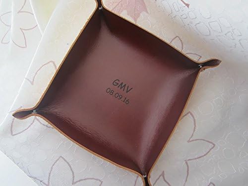 Leather Catch All,Personalized Leather Tray,Engraved Leather Valet Tray,Leather Dish,Catchall,Travel Valet Tray,Desk Tray,Leather Baskets