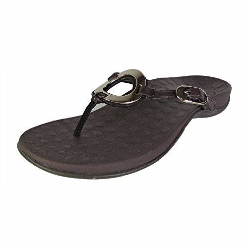 The 10 Best Maternity Shoes for Happy Feet (2018 Reviews)