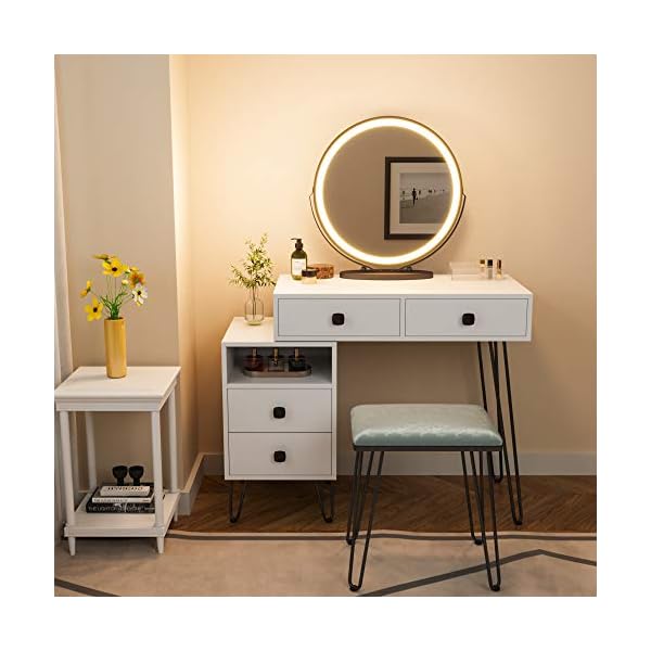 Bedroom Furniture & Sets