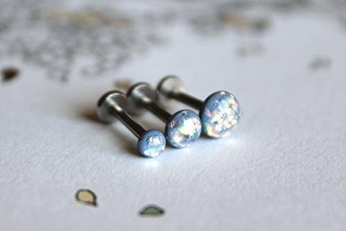 18g or 16g: Opalescent Periwinkle Internally Threaded Triple Labret Set; 1.5mm, 2mm, 2.5mm, 3mm, 4mm, 5mm Gem Sizes; 5/32" (4mm), 1/4" (6mm), 5/16" (8mm), 3/8" (10mm), 15/32" (12mm) Lengths