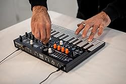 Arturia MicroFreak 25-key Paraphonic Hybrid