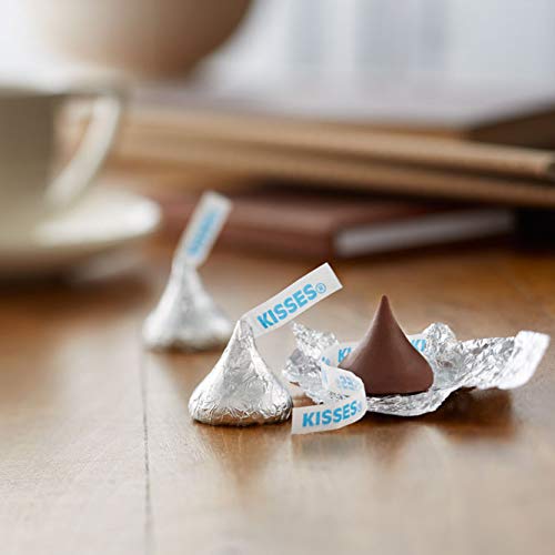 HERSHEY'S KISSES Chocolate - Image 4