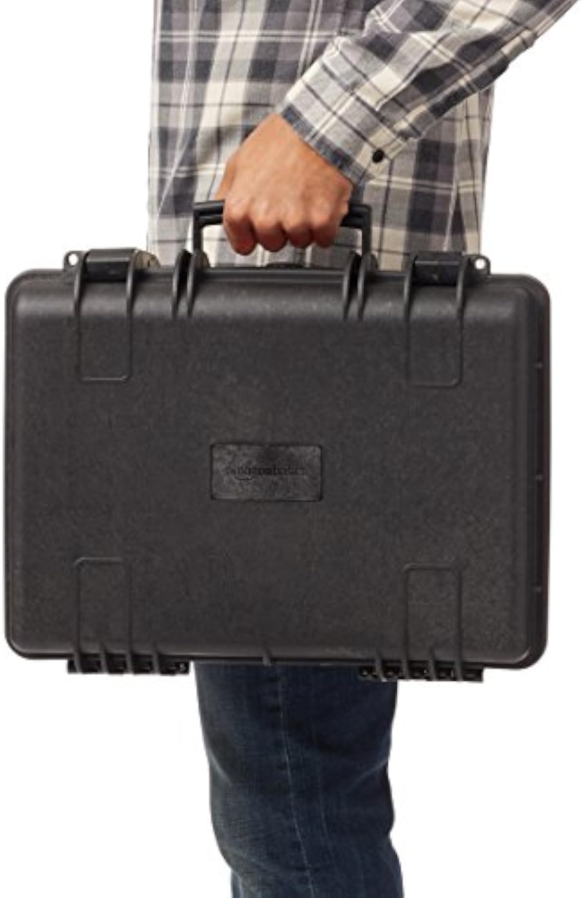 amazonbasics hard camera case